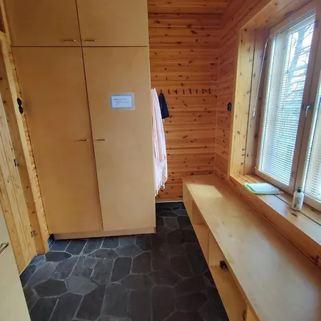 Domek alpejski Lovely Riverside Close To Tampere