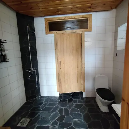 Lovely Riverside Close To Tampere