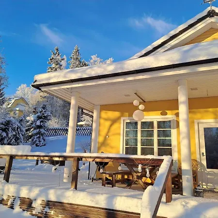 Lovely Riverside Close To Tampere *