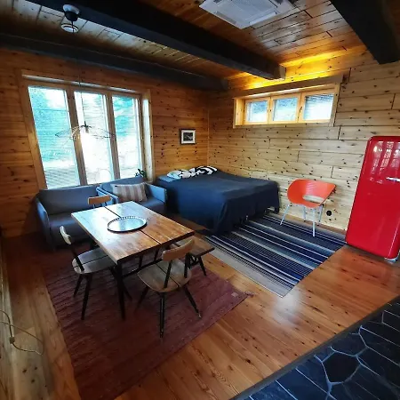 Lovely Riverside Close To Tampere