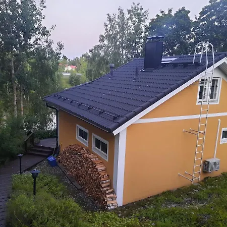 Σαλέ Lovely Riverside Close To Tampere *